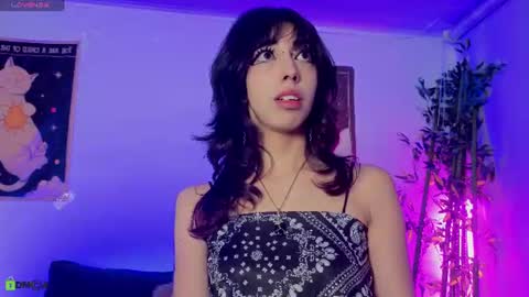 Snapshot of nyx_nayla chatting on August 2026 03:19:01 AM online show from August 2026 03:19:01 AM