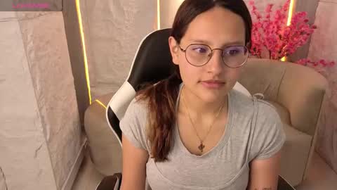 Snapshot of nyx_tamy_tx chatting on September 2025 12:54:01 PM Online 800 to 1400 online show from September 2025 12:54:01 PM