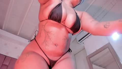 Snapshot of nyxki_daa chatting on May 2026 06:10:01 AM Nyxki Daa online show from May 2026 06:10:01 AM