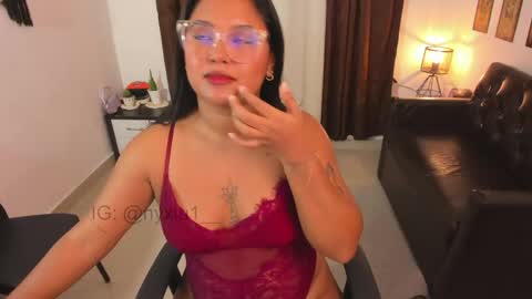 Hi im lu  followme here and instagram ebonalu  online show from April 2026 01:38:02 PM