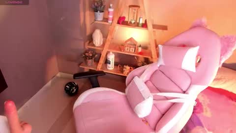 Nyx online show from November 2025 09:04:02 PM