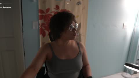 Snapshot of nyxraven chatting on January 2025 03:53:01 AM NyxRaven online show from January 2025 03:53:01 AM