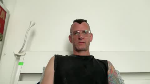 Snapshot of o_johnny_deep_o chatting on April 2026 10:11:01 AM Jonathan Deep online show from April 2026 10:11:01 AM
