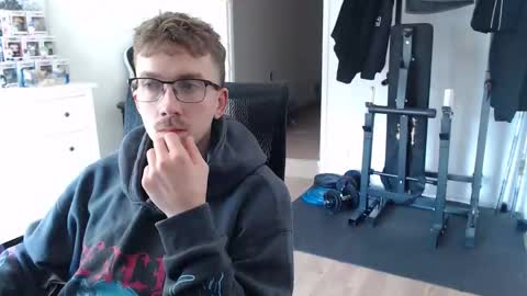 Snapshot of oatking chatting on October 2025 11:32:02 AM Oatking online show from October 2025 11:32:02 AM