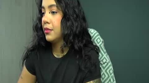 Snapshot of obeyval chatting on March 2026 07:15:01 AM Vale online show from March 2026 07:15:01 AM