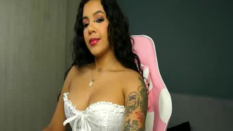 Snapshot of obeyval chatting on March 2026 07:58:02 AM Vale online show from March 2026 07:58:02 AM