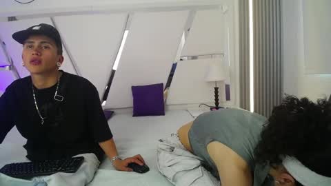 oblivionlove online show from November 2025 07:46:02 PM