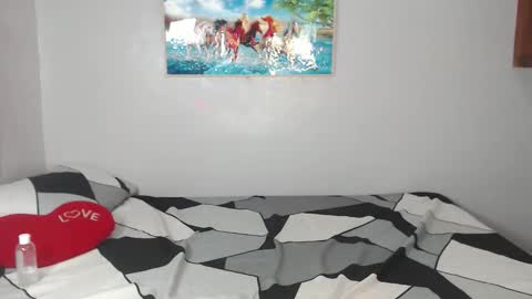 Snapshot of obsidias_slut6969 chatting on October 2025 12:19:02 PM Miss Sidiaget one of my socials and lets plan our meet up there HATE CHEAP GUYS online show from October 2025 12:19:02 PM