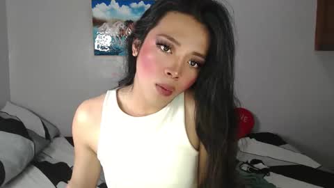 Snapshot of obsidias_slut6969 chatting on November 2025 06:18:02 PM Miss Sidiaget one of my socials and lets plan our meet up there HATE CHEAP GUYS online show from November 2025 06:18:02 PM