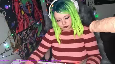 occvlt qveen online show from December 2024 12:50:01 AM