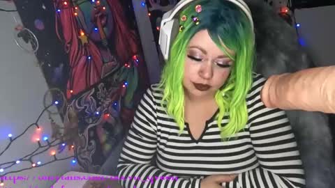 occvlt qveen online show from December 2024 05:23:01 AM