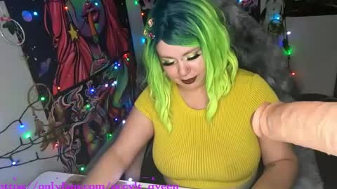 occvlt qveen online show from December 2024 05:21:01 AM