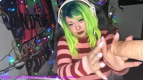 occvlt qveen online show from January 2025 04:00:02 AM