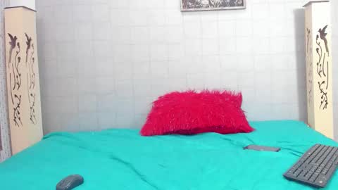 oceaan_lady online show from March 2026 01:59:02 PM