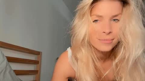 ocicatcat online show from April 2026 10:07:02 AM