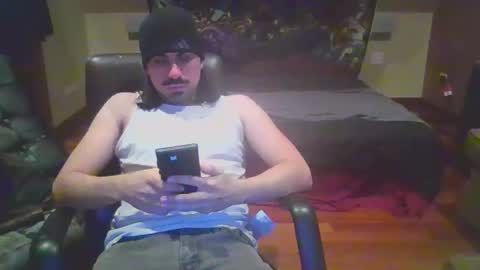 Snapshot of octobersky1993 chatting on October 2025 09:28:01 AM Sky online show from October 2025 09:28:01 AM