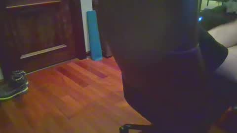 Snapshot of octobersky1993 chatting on May 2026 03:22:02 PM Sky online show from May 2026 03:22:02 PM