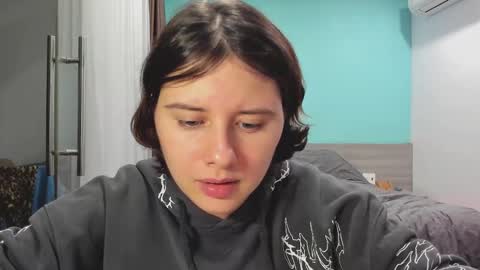 Snapshot of octopussy69x chatting on December 2024 11:01:01 AM Evie online show from December 2024 11:01:01 AM