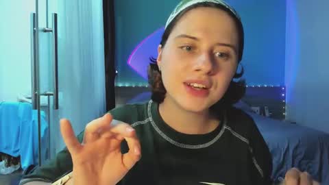 Snapshot of octopussy69x chatting on December 2024 11:59:01 AM Evie online show from December 2024 11:59:01 AM