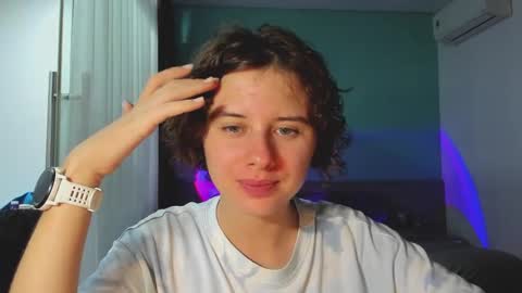 Snapshot of octopussy69x chatting on February 2025 02:37:01 PM Evie online show from February 2025 02:37:01 PM