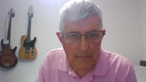 Snapshot of oddbod2000 chatting on September 2025 05:29:01 AM oddbod2000 online show from September 2025 05:29:01 AM