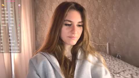 Snapshot of odelinabain chatting on September 2025 08:27:01 AM Mia online show from September 2025 08:27:01 AM