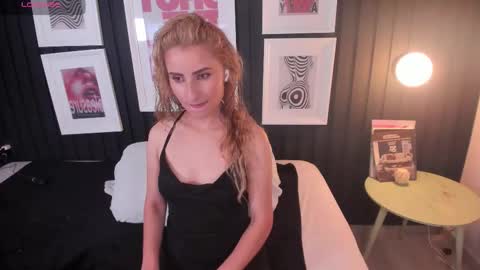 Ana  online show from February 2026 10:41:02 AM