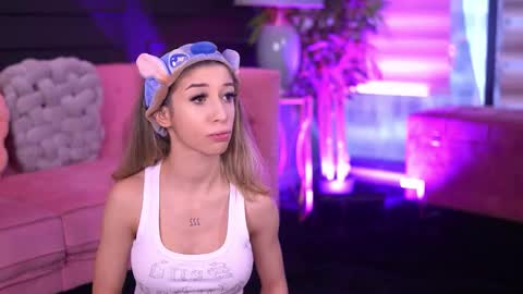 Odette online show from February 2026 06:10:02 AM