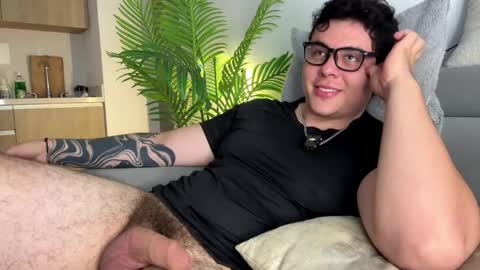 Snapshot of odin_blake chatting on May 2026 05:40:01 PM ODIN online show from May 2026 05:40:01 PM