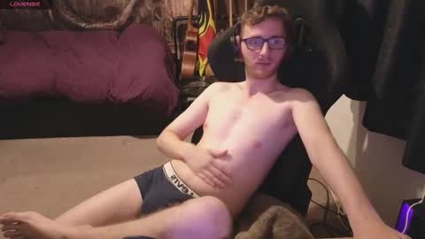 Snapshot of odinsclone chatting on October 2025 07:54:01 PM odin yes thats my real name online show from October 2025 07:54:01 PM