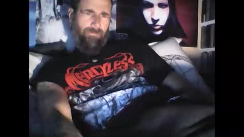 Snapshot of oedipe666 chatting on December 2024 02:51:01 PM oedipe666cam online show from December 2024 02:51:01 PM