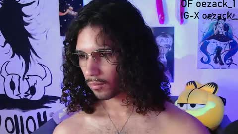 Snapshot of oezack__ chatting on February 2025 05:02:01 AM Zack online show from February 2025 05:02:01 AM