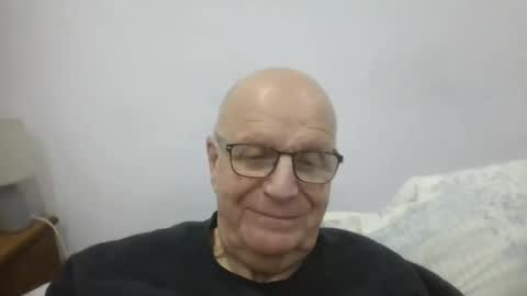 oggi95 online show from December 2024 07:58:02 PM