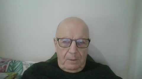 oggi95 online show from January 2025 12:58:01 PM