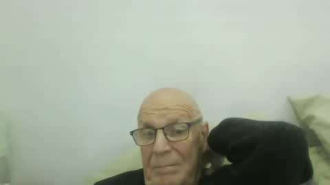 oggi95 online show from November 2025 04:17:02 PM