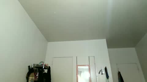 Lit en Cama online show from September 2025 07:41:02 PM