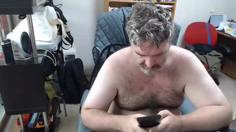 Woman message me men do not make demands and dont ask for pm only ladies. online show from September 2025 02:02:01 AM