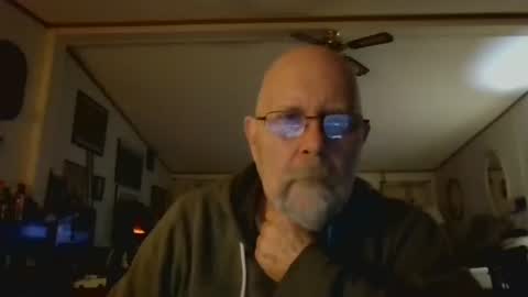 Snapshot of ogusbogus chatting on January 2026 12:10:01 PM Maximus No Mo online show from January 2026 12:10:01 PM