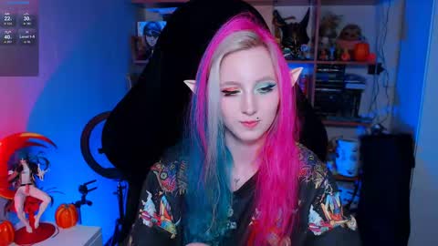 Snapshot of ohclementinee chatting on December 2024 10:33:02 AM Clementine Clem online show from December 2024 10:33:02 AM