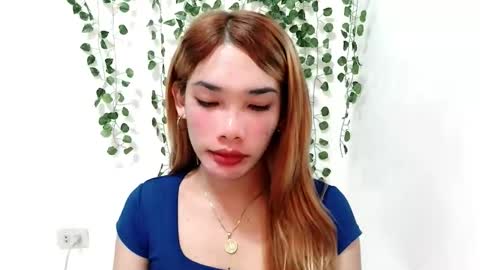 ohmyalessandraxcx online show from November 2025 07:30:02 AM