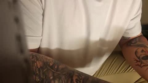 ohmyukno online show from March 2026 08:15:01 AM