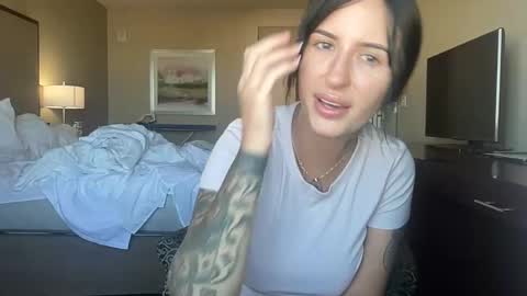 riley online show from October 2025 02:25:01 PM