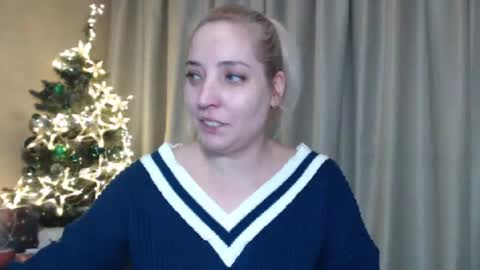 Mari online show from December 2024 11:50:02 AM