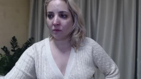 Mari online show from January 2025 06:39:01 PM