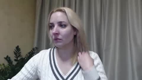 Mari online show from February 2025 11:33:02 AM