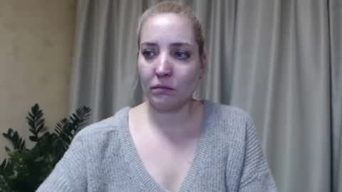 Mari online show from February 2025 04:53:02 PM