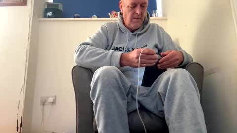 Snapshot of oiljames167 chatting on September 2025 08:36:02 AM oiljames167 online show from September 2025 08:36:02 AM