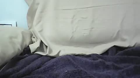 lovee online show from April 2026 11:37:02 PM