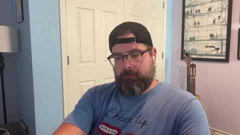 Snapshot of okayiguess chatting on December 2024 05:59:01 PM okayiguess online show from December 2024 05:59:01 PM