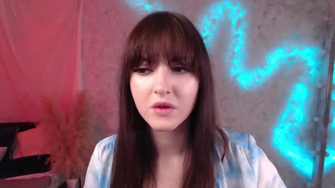 Snapshot of okii_vibes chatting on January 2025 06:35:01 AM Christy online show from January 2025 06:35:01 AM